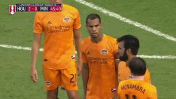 200.gif?cid=fc005b081b975c9e596d3d56927a2b5769c633e37ebb03e7&rid=200.gif&ct=g