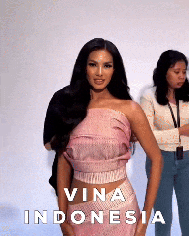 Miss Grand GIF