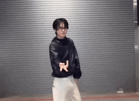 Leo GIF