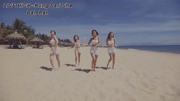 wongchongkivickyklily live high kung dari sha bah rah GIF