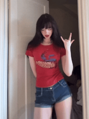 Beautiful Girl Dancing GIF