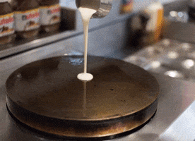 Crème de la Crêpe GIF