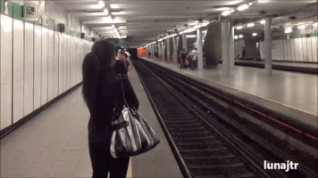 nancymartinez-c715  GIF