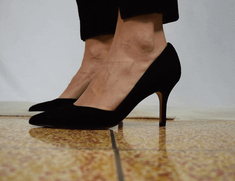 Chelsea Deville GIFs - Get the best GIF on GIPHY