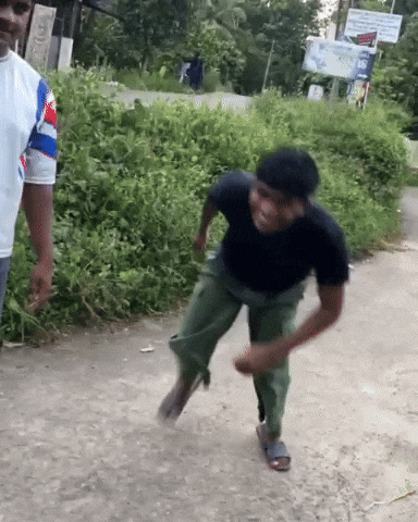 Giriyettan GIF