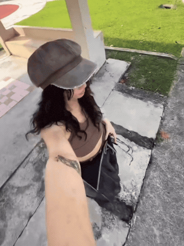 Beautiful Girl GIF