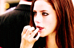 Annabellareactions GIF