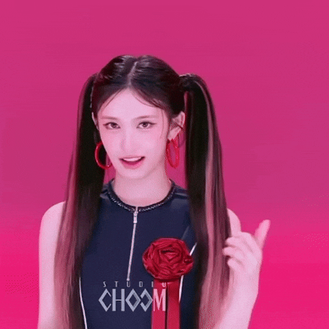 Leeseo GIF