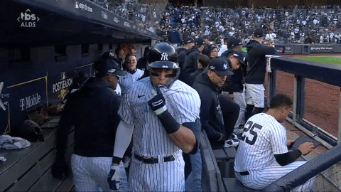 Kissing New York Yankees GIF by MLB - Find & Share on GIPHY