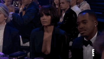 peoples choice awards pca GIF by E!