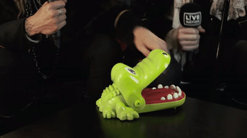 Avatar Kroko Doc GIF by Live Nation GSA