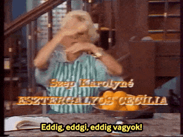 Esztergályos Cecília GIF