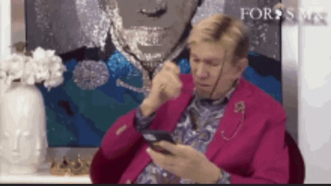 giphy.gif?cid=9b38fe910f1df9ca2e29481901
