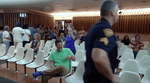 giphy.gif?cid=ecf05e471d5c6b0bad903a11cf