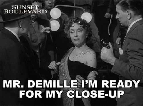 Norma Desmond GIFs - Find & Share on GIPHY