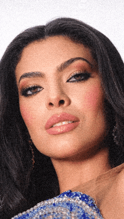 Jennifer Barreto GIF