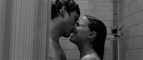 200_s.gif (474×200)