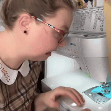 Sewing Machine Omg GIF by DIY Eule