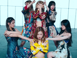 Women Latata GIF by (G)I-DLE