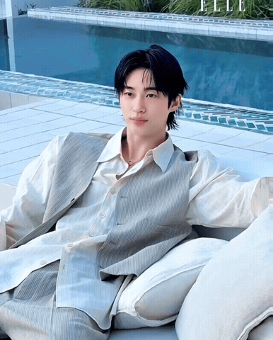 Byeonwooseok GIF