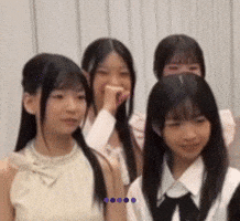 Fahiraaa GIF
