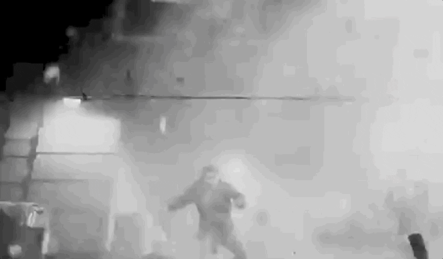 Horror Jump GIF by unpeuflou Find & Share on GIPHY