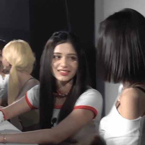 Aria Xin GIF