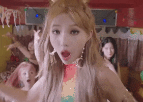 Soyeon GIF by (G)I-DLE