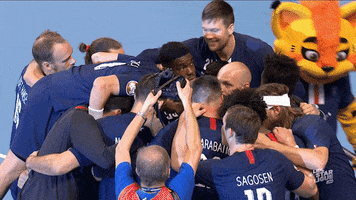 Happy Home Game GIF by Paris Saint-Germain Handball
