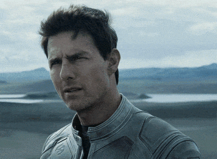 Picture of Tom Cruise expressing confusion