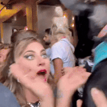 giphy.gif?cid=5e214886bfc690edd1ec46ea96