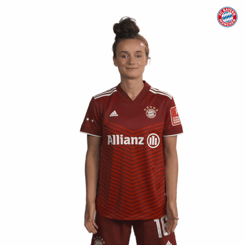 Lina Magull Football GIF by FC Bayern Women