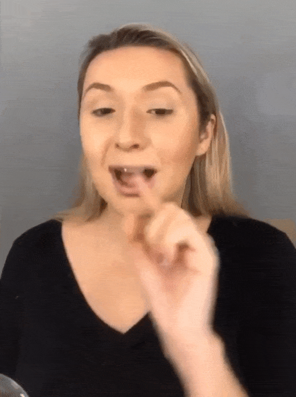 La Bonequita GIF