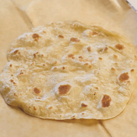 Chokar Wali Roti खाने के फायदे: पाचन ठीक, कब्ज दूर, डायबिटीज में भी फायदेमंद 8 Poppostaqueria Gifs On Giphy - Be Animated