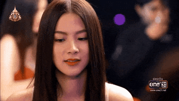 Chiếc Lá Cuốn Bay GIF