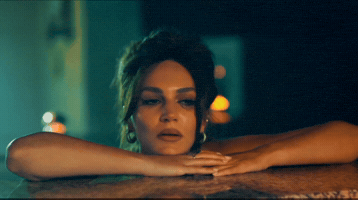 Serayando GIF