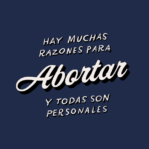 Text gif. Colorful flowers and vines appear against a navy blue background around the text, “Hay muchas razones para abortar y todas son personales.”