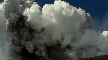 eruption GIF by BFMTV