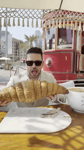 Dubai Croissant GIF by Dr. H. C. Diego Granese