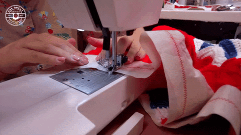 GIF de máquina de coser de The Great British Sewing Bee: busque y comparta en GIPHY