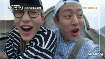 daesmiling  GIF