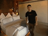 Throwback Blink 182 S Mark Hoppus On Mtv Cribs By Mtv Cribs Giphy