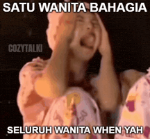 Baby Monster Wanita GIF