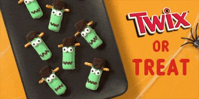 Trick Or Treat Halloween GIF by TWIX