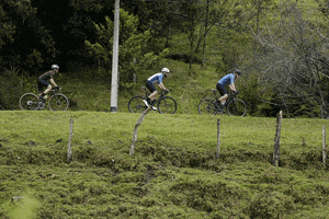 Munbaik Cycling Clothing GIF