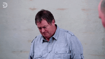 Nervous Wheeler Dealers GIF by Discovery Europe