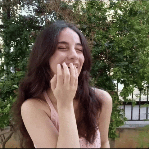ايه GIF