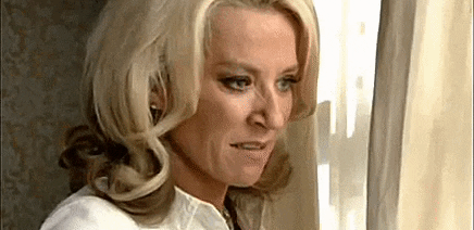 giphy.gif?cid=4d1e4f29594a0440a4c7c744cf