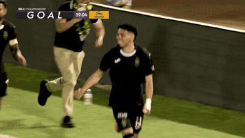 Johnny Rodriguez vs. COS