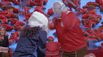 Game Show Fighting GIF by Comedy Central BR